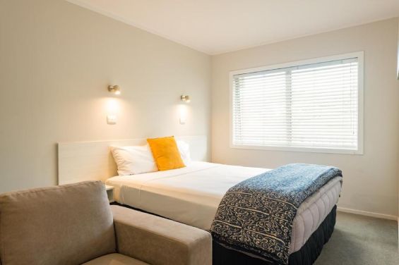 Standard 1-Bedroom