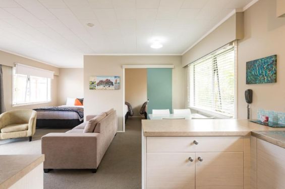 Superior 2-Bedroom